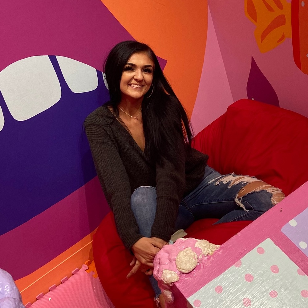 Meet your Posher, Ali